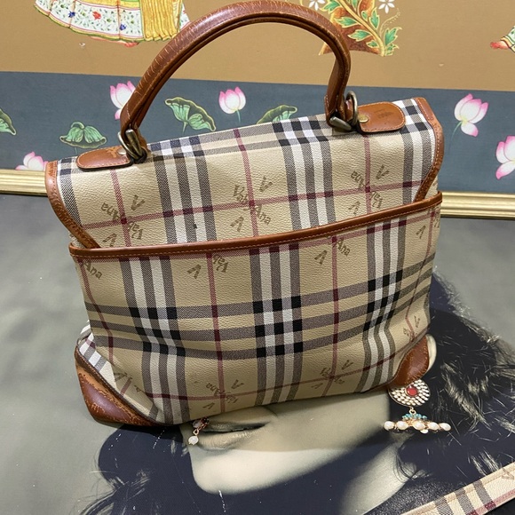 6️⃣5️⃣0️⃣ Gladiolus  Detachable 2 in one Bag. - Picture 3 of 12